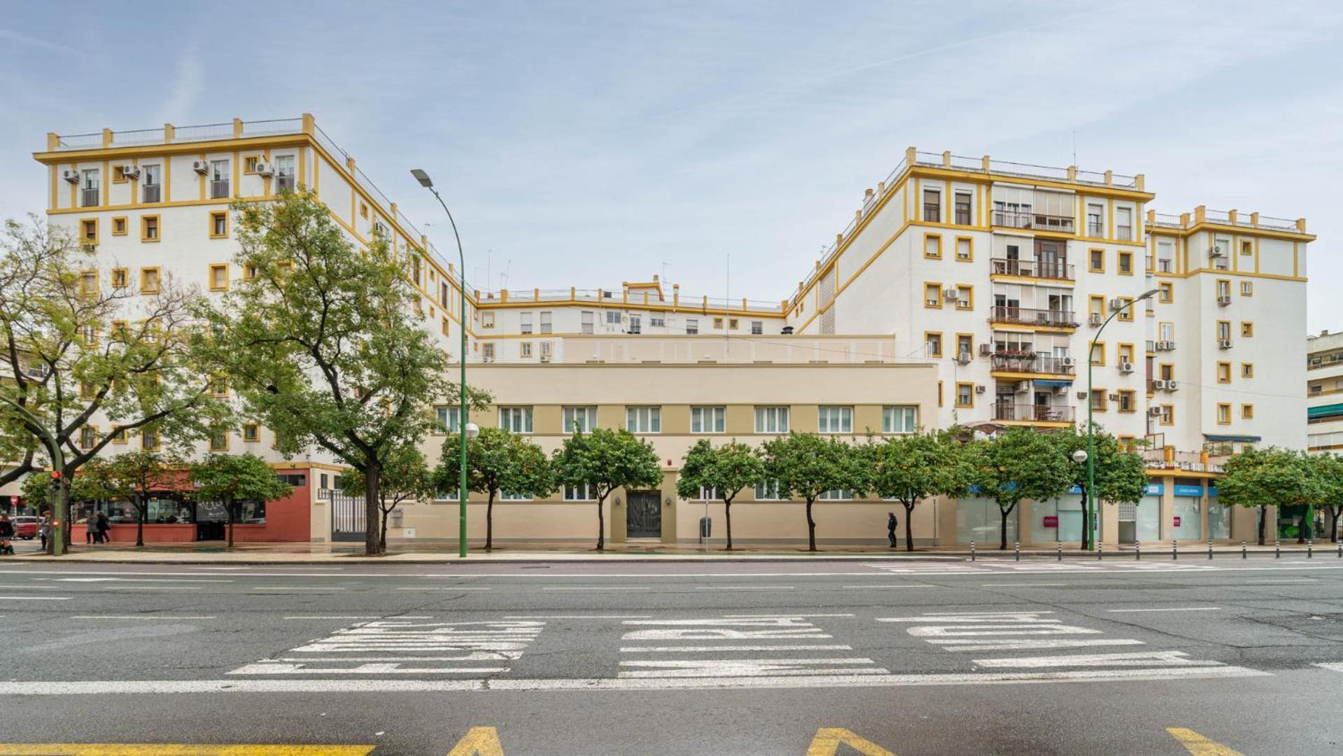 Limehome Sevilla Ronda De Capuchinos Exterior foto